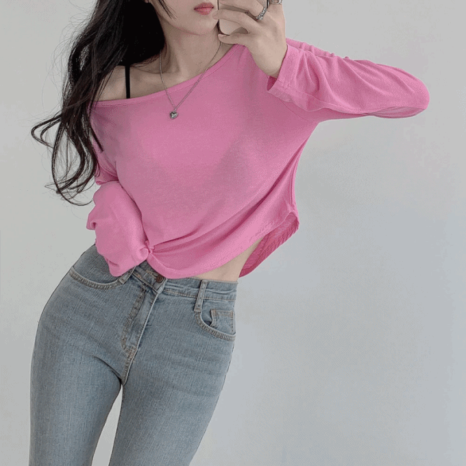 [ 여리여리/촉촉 ] 핑커 밑단 굴림 오프숄더 긴팔 티셔츠